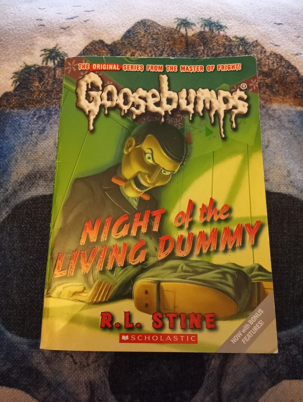RL Stein Goosebumps Night Of The Living Dummy Book